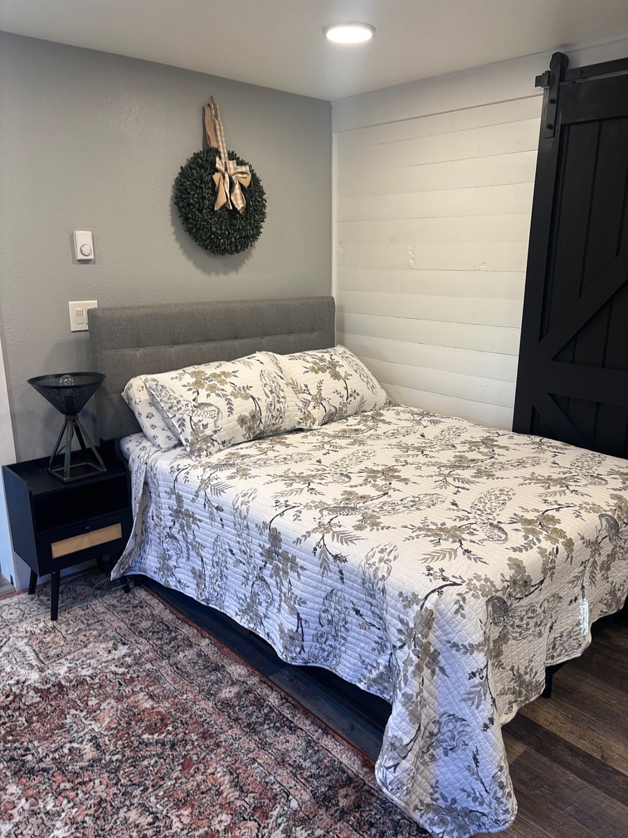 Furnished Finder property 878421_2 photo 9