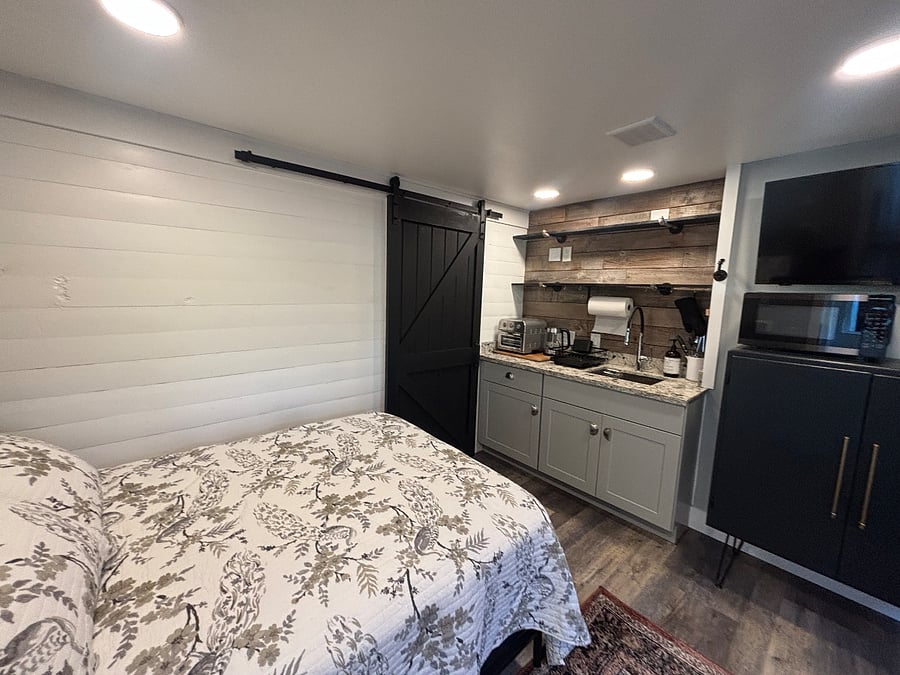 Furnished Finder property 878421_2 photo 12