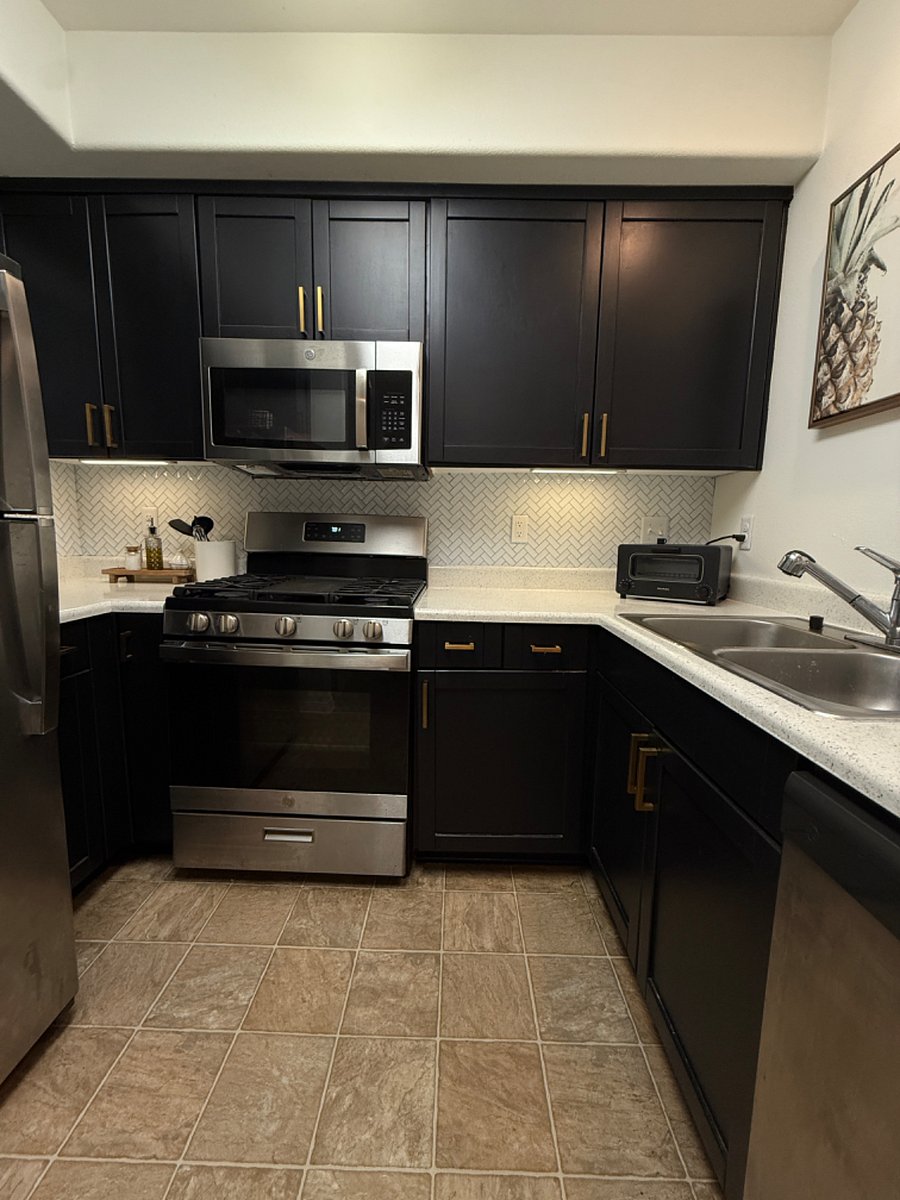 Furnished Finder property 878429_1 photo 9
