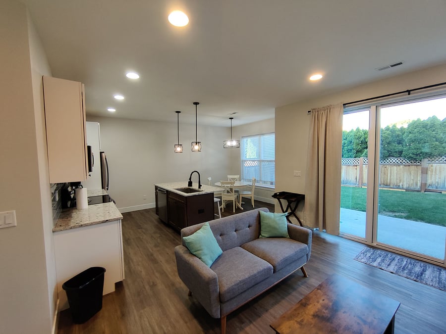 Furnished Finder property 878460_1 photo 11