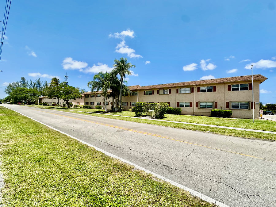 Furnished Finder property 878468_1 photo 15