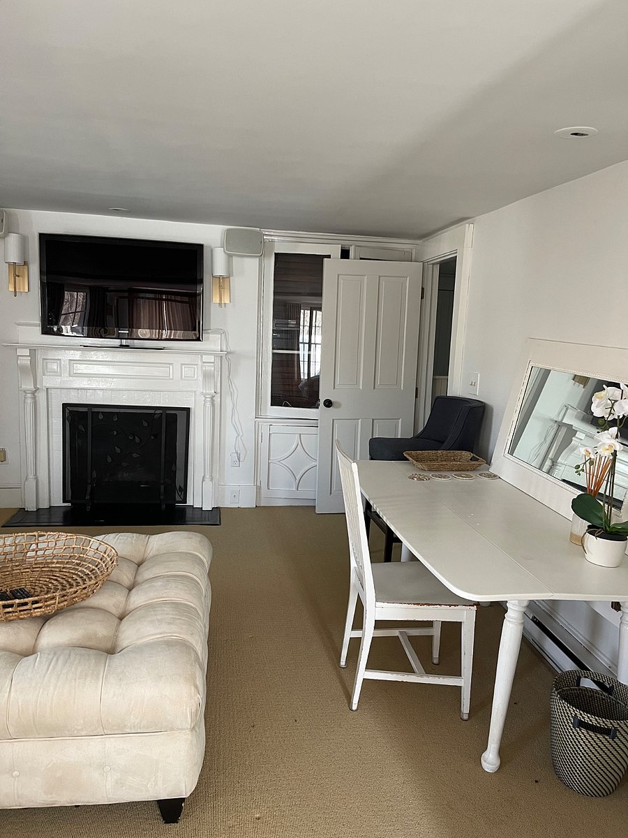 Furnished Finder property 878471_1 photo 3