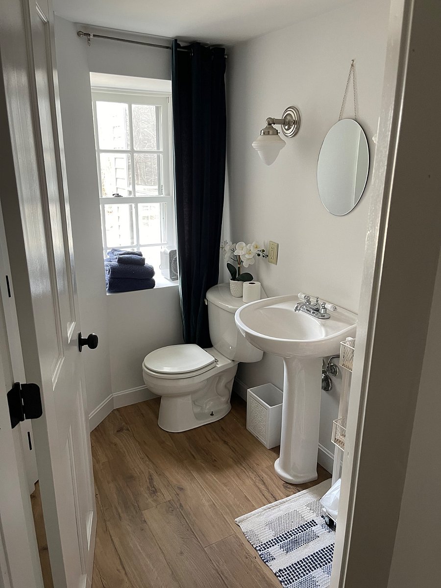 Furnished Finder property 878471_1 photo 9