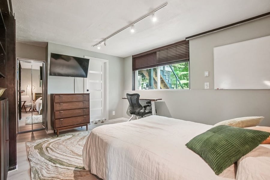 Furnished Finder property 878472_1 photo 15