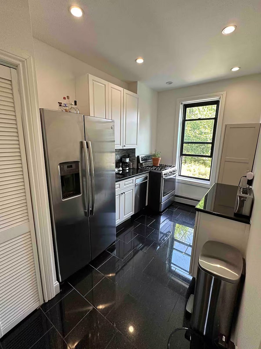 Furnished Finder property 878474_1 photo 5
