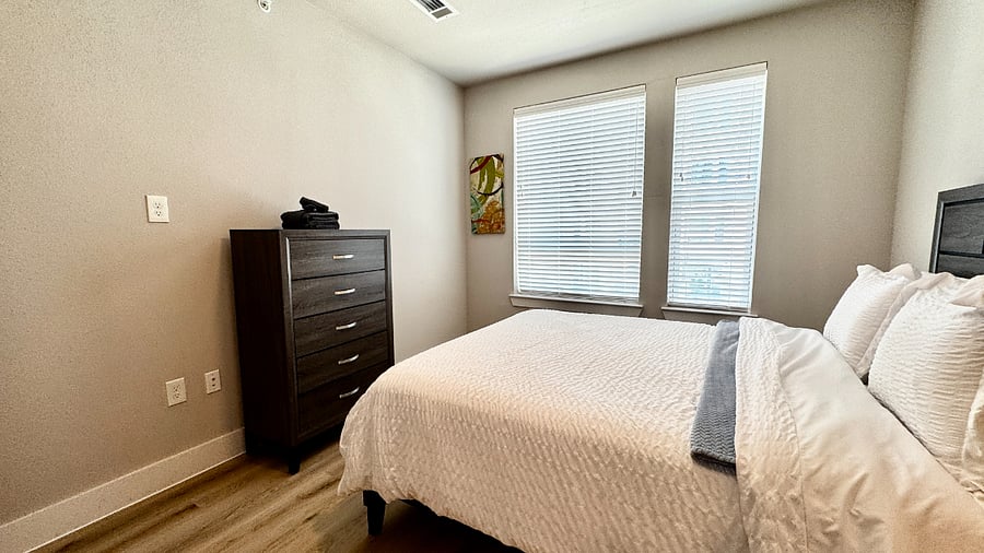 Furnished Finder property 878493_1 photo 5