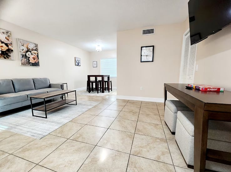 Furnished Finder property 878501_1 photo 5
