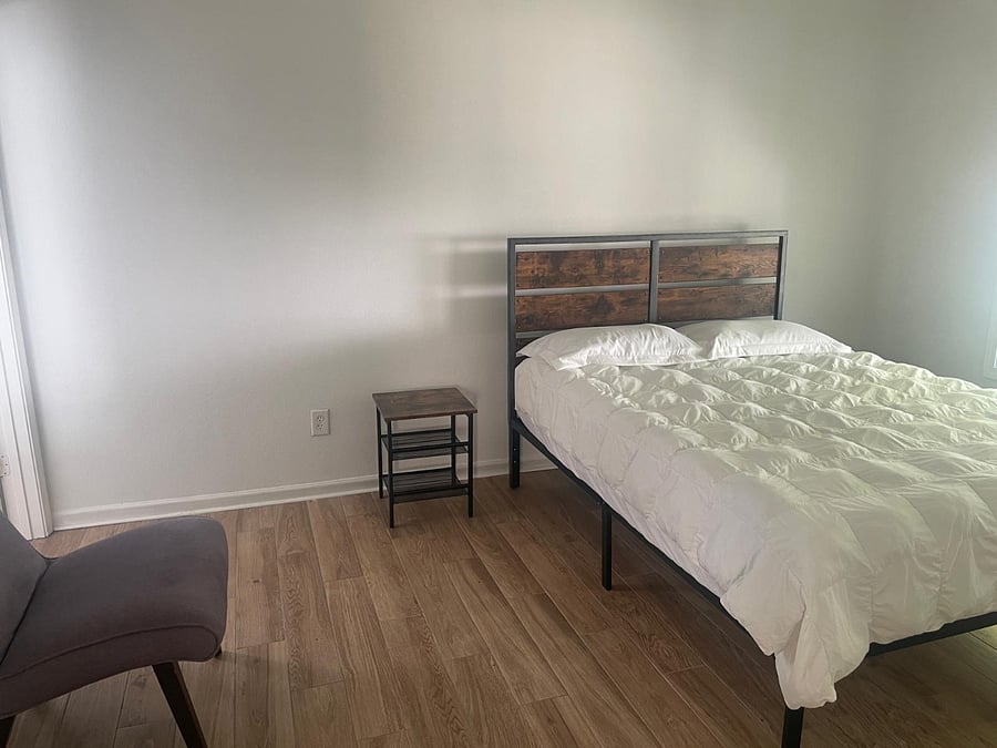 Furnished Finder property 878509_1 photo 13