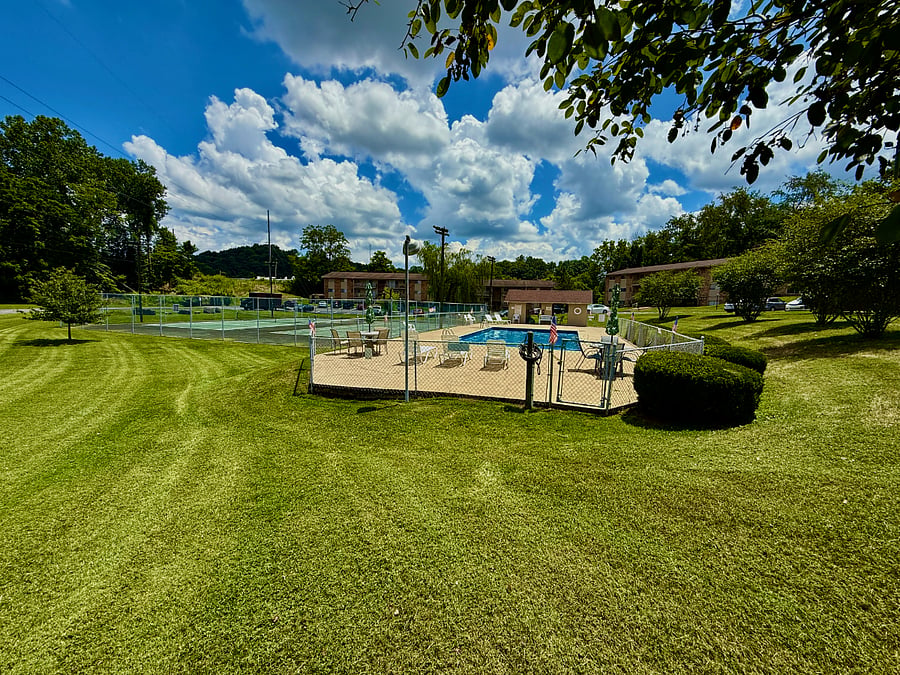 Furnished Finder property 878512_1 photo 17