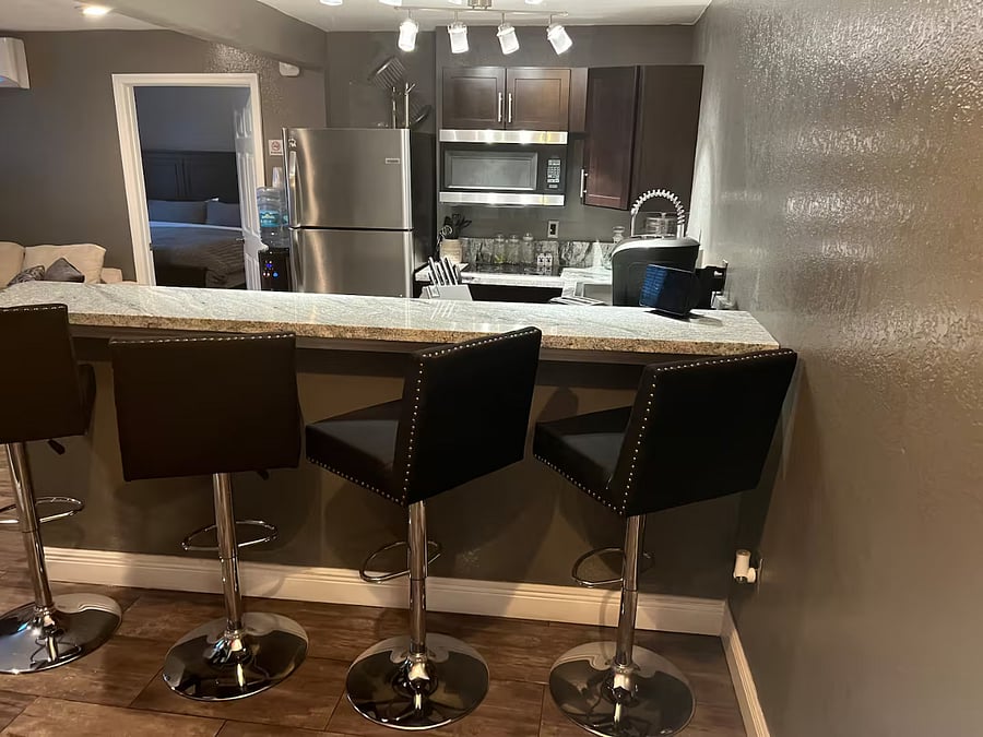 Furnished Finder property 878518_1 photo 4