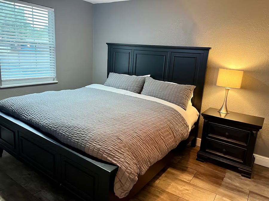 Furnished Finder property 878518_1 photo 9