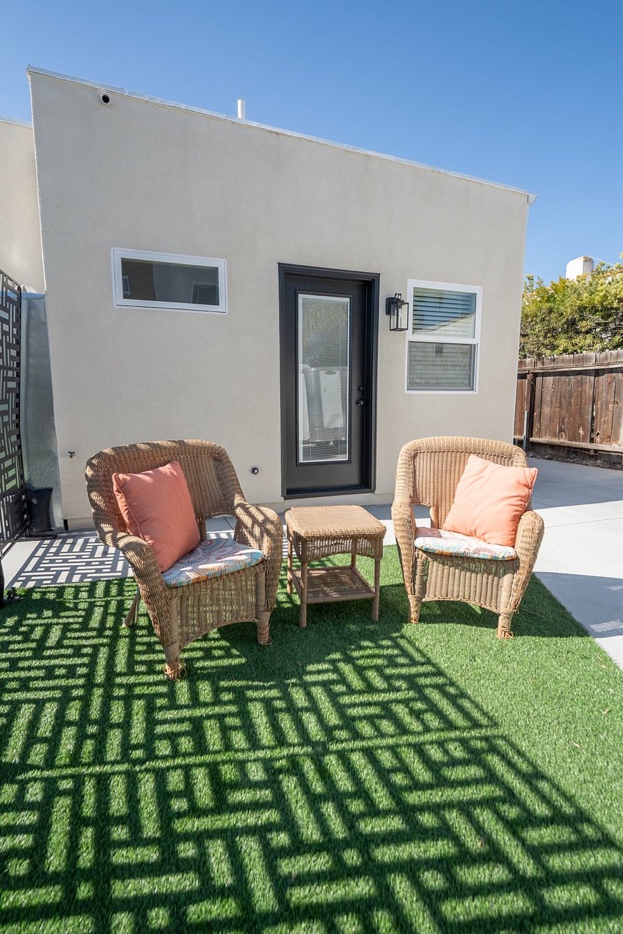 Furnished Finder property 878520_1 photo 9