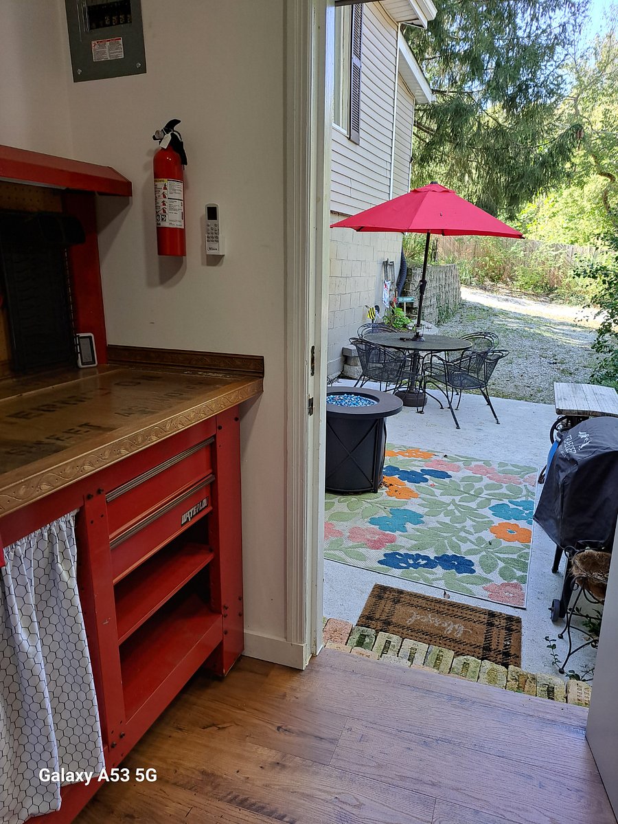 Furnished Finder property 878531_1 photo 9
