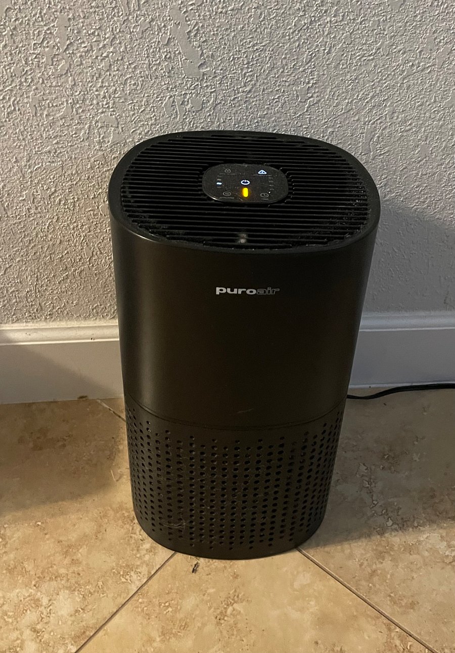 Air filter in room