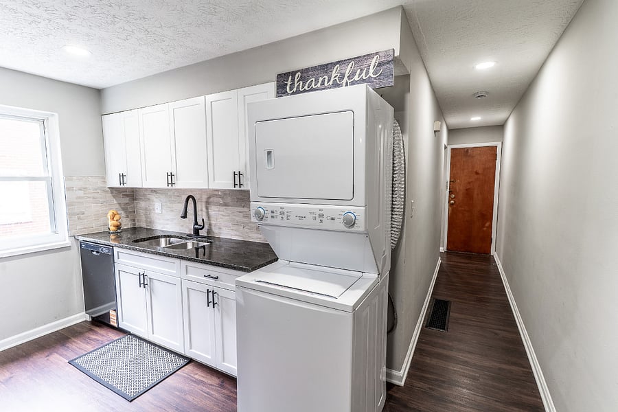 Furnished Finder property 878548_1 photo 4