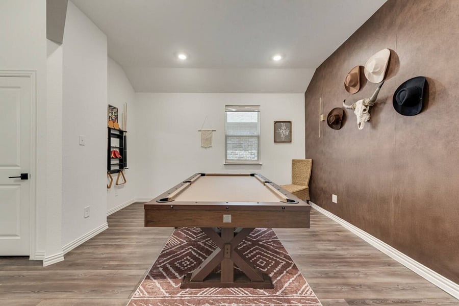 Furnished Finder property 878549_1 photo 33