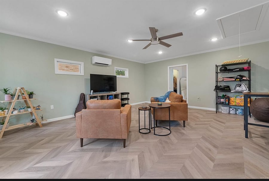Furnished Finder property 878555_1 photo 7