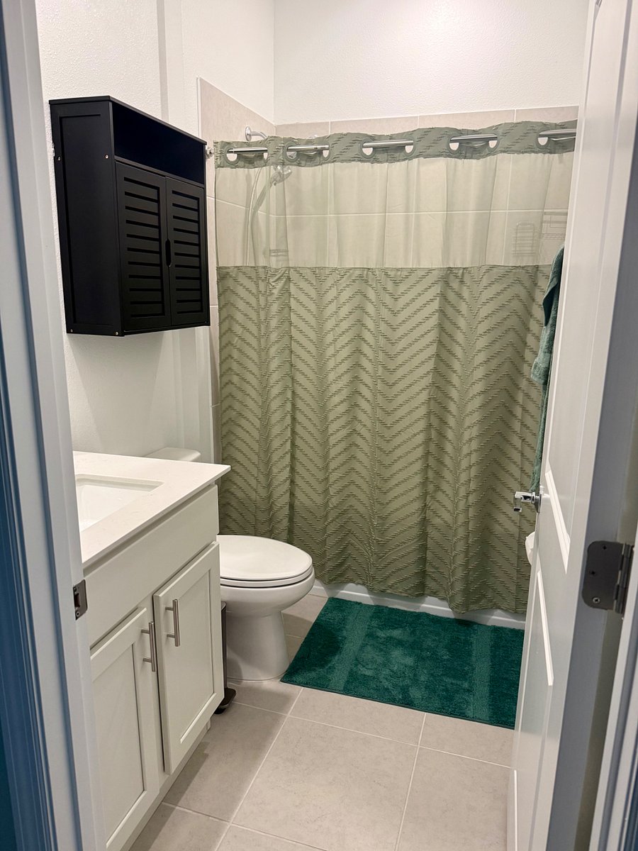 Furnished Finder property 878556_1 photo 10