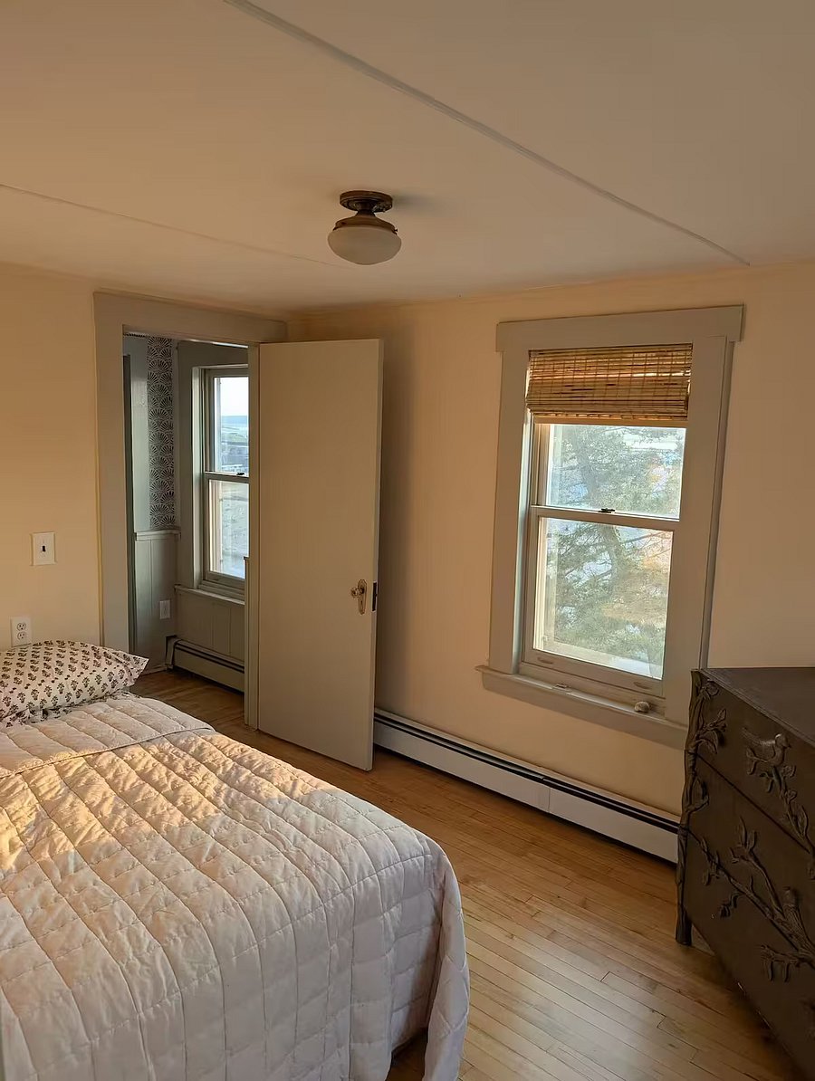 Furnished Finder property 878559_1 photo 16