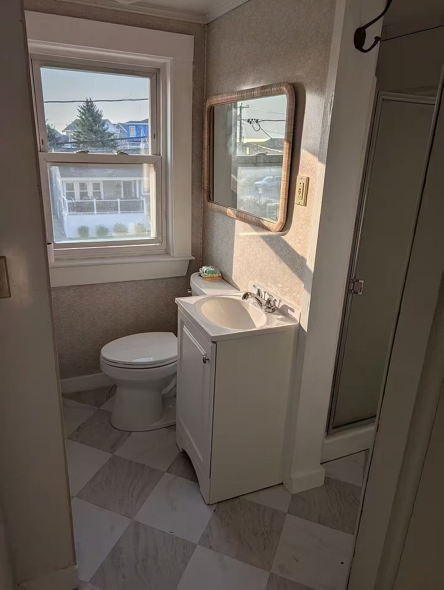 Furnished Finder property 878559_1 photo 24