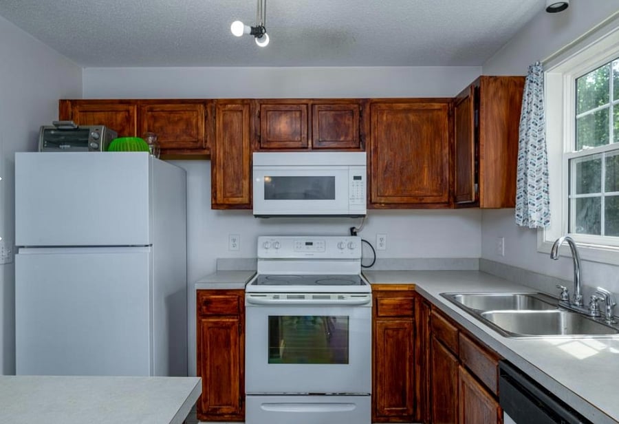 Furnished Finder property 878560_1 photo 12
