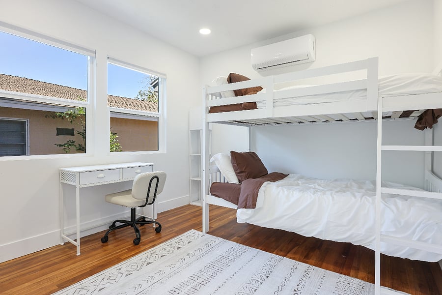 Furnished Finder property 878574_1 photo 9