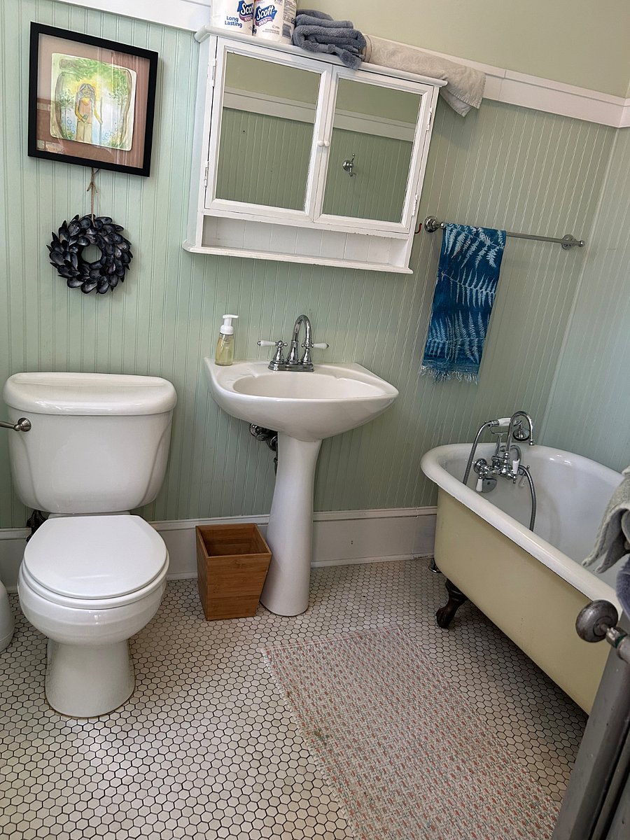 Furnished Finder property 878631_2 photo 3