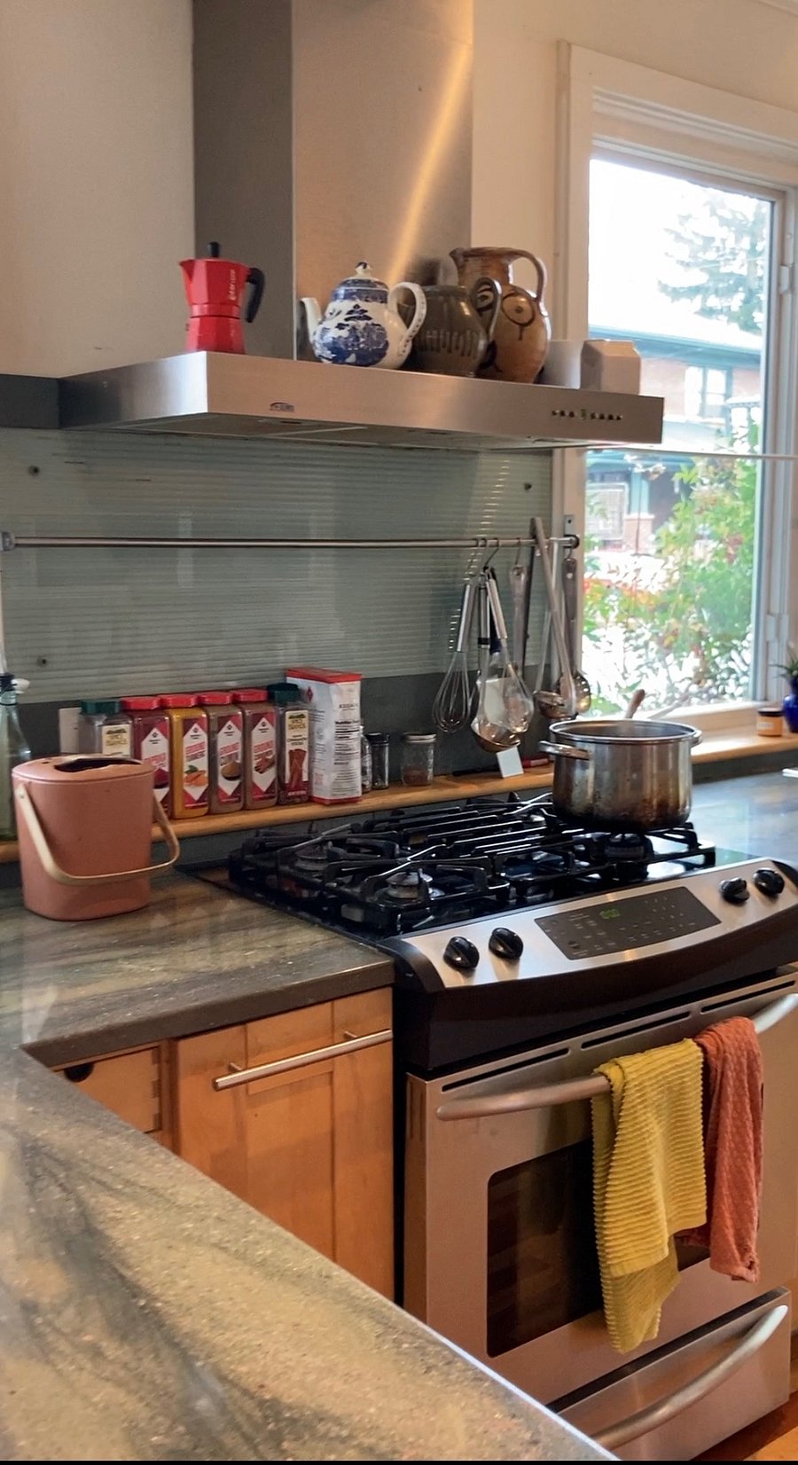 Furnished Finder property 878631_2 photo 6