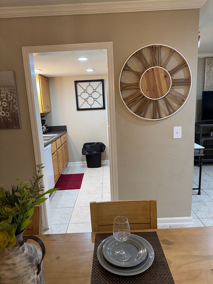 Furnished Finder property 878679_1 photo 5