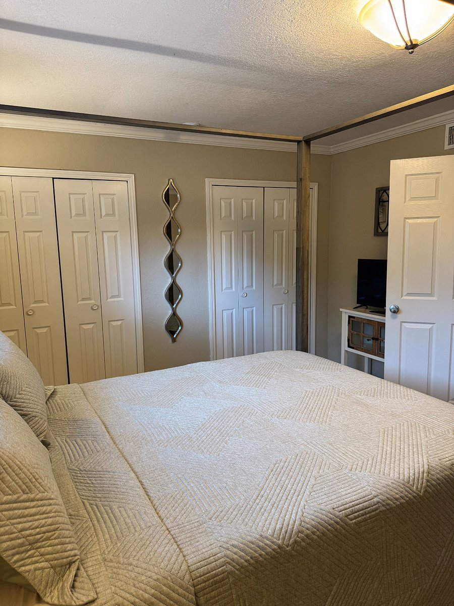 Furnished Finder property 878679_1 photo 11