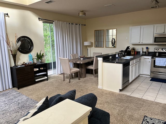 Furnished Finder property 878696_1 photo 4