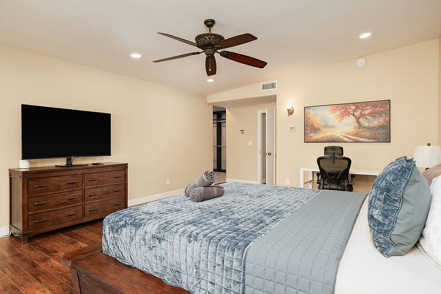 Furnished Finder property 878698_1 photo 18