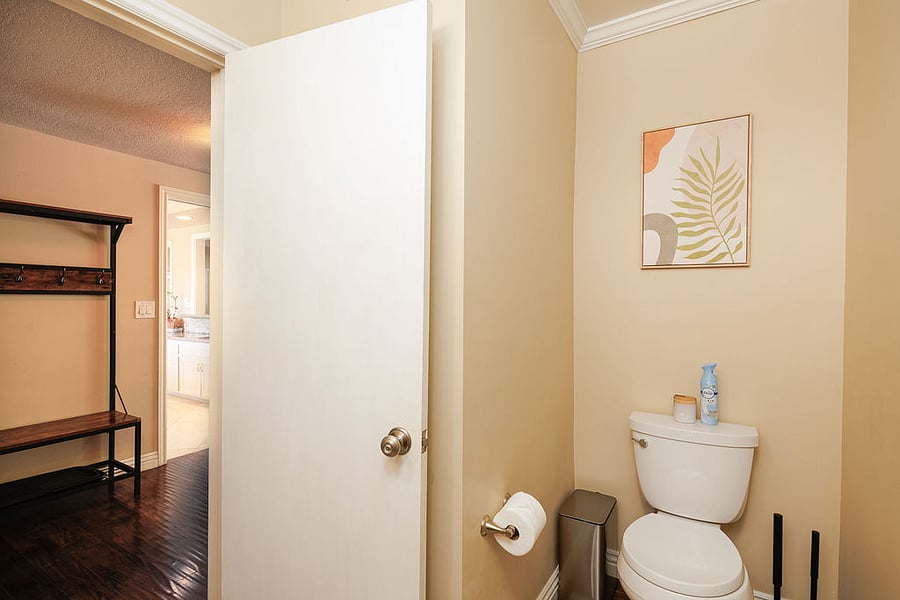 Furnished Finder property 878698_1 photo 30