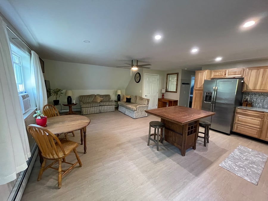 Furnished Finder property 878700_1 photo 3