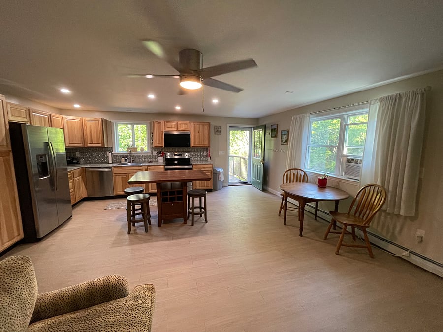 Furnished Finder property 878700_1 photo 4