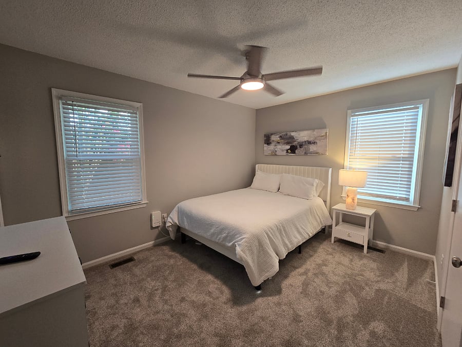 Furnished Finder property 878706_1 photo 3
