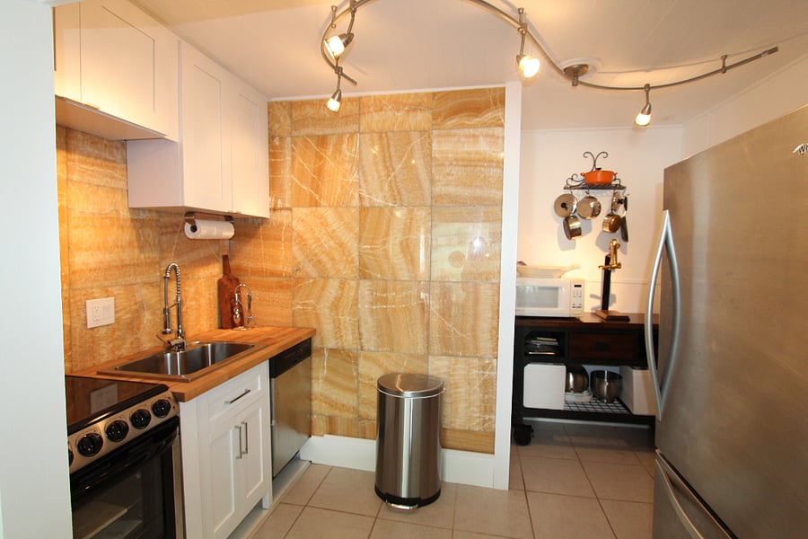 One Bedroom Apartment