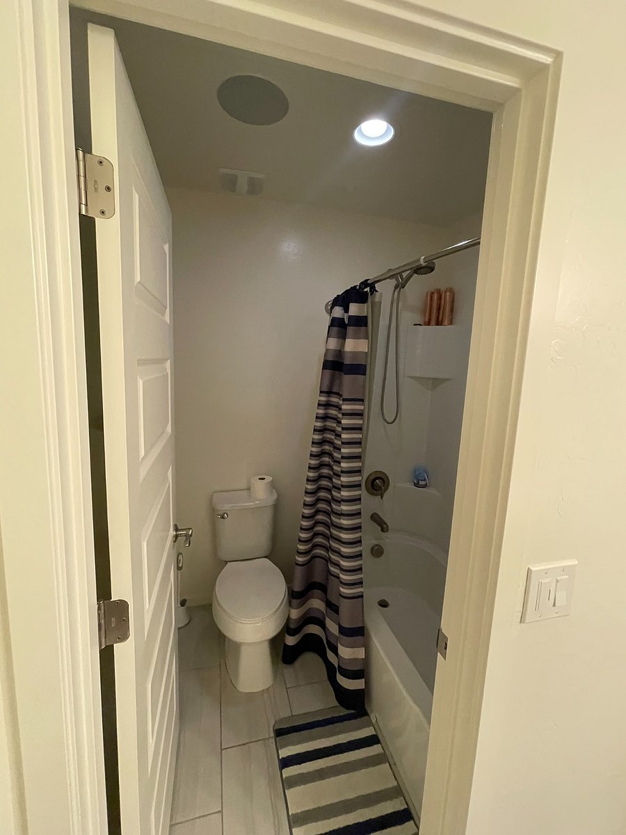 Furnished Finder property 878710_1 photo 32
