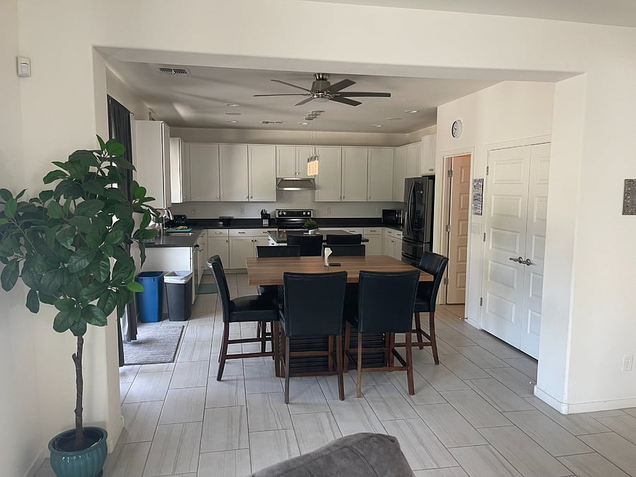 Furnished Finder property 878710_1 photo 5