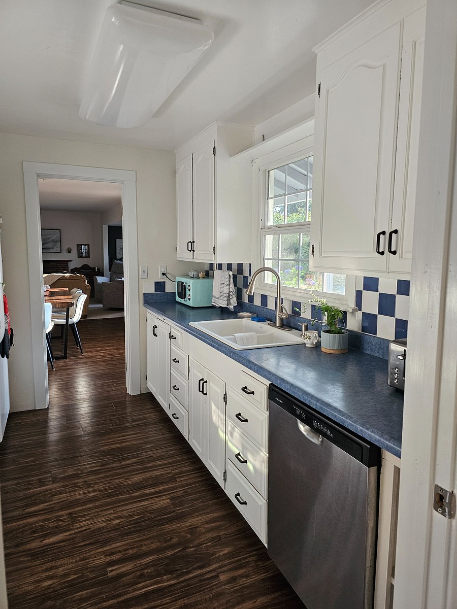 Furnished Finder property 878711_1 photo 9