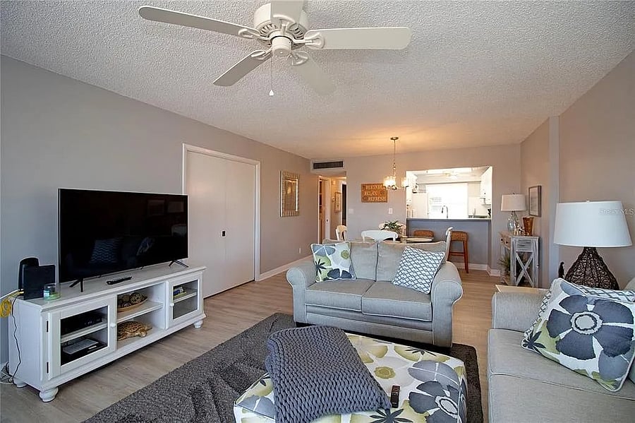 Furnished Finder property 878718_1 photo 9