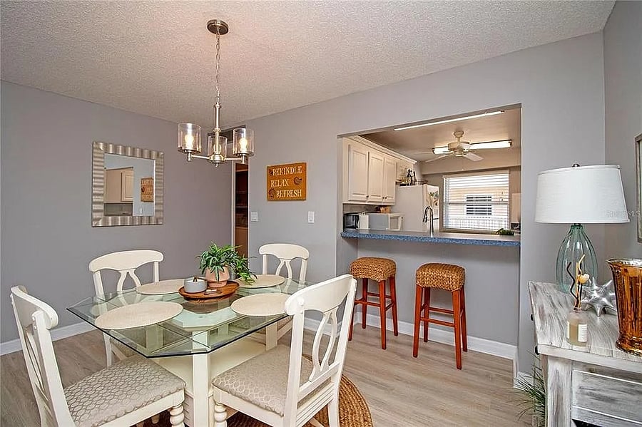 Furnished Finder property 878718_1 photo 4