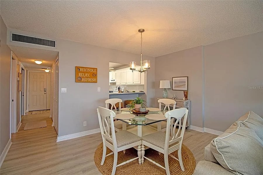 Furnished Finder property 878718_1 photo 12