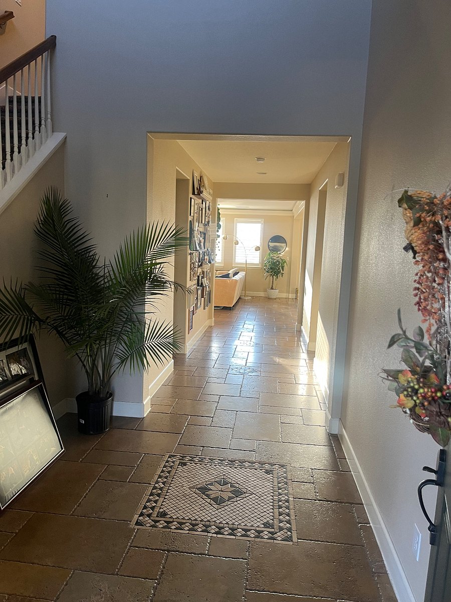 Furnished Finder property 878725_1 photo 2