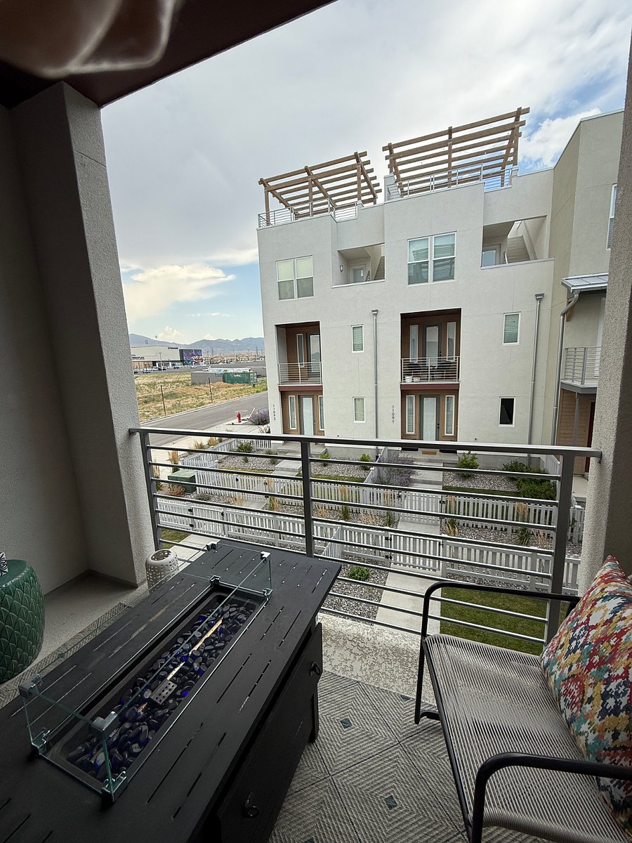 Furnished Finder property 878768_1 photo 18