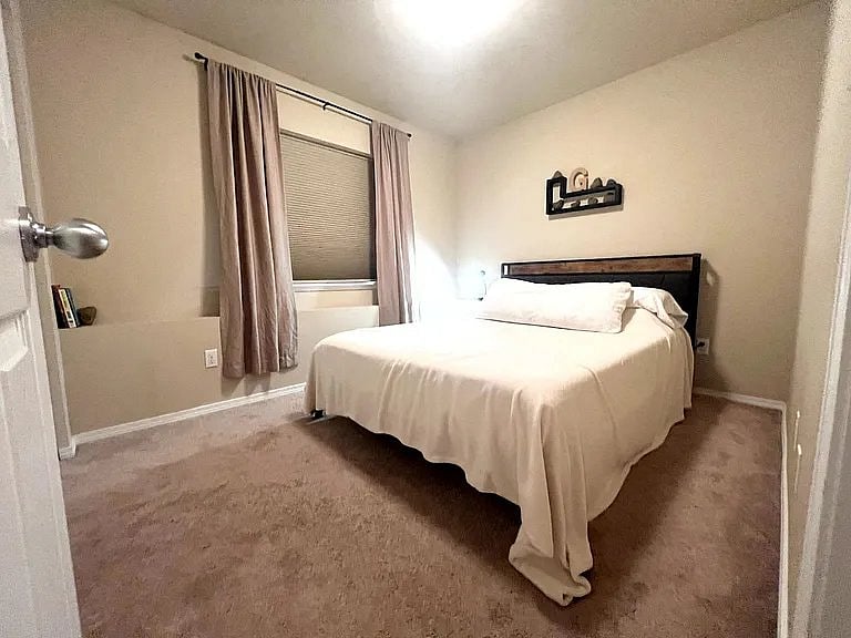Furnished Finder property 878775_1 photo 12
