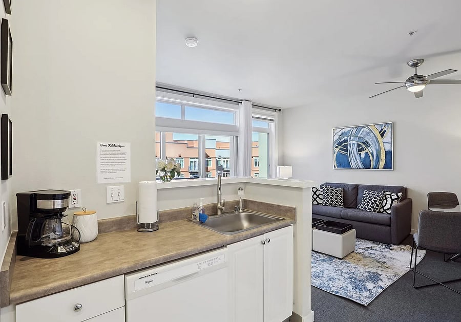 Furnished Finder property 878788_2 photo 9