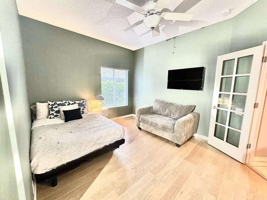 Furnished Finder property 878795_1 photo 3