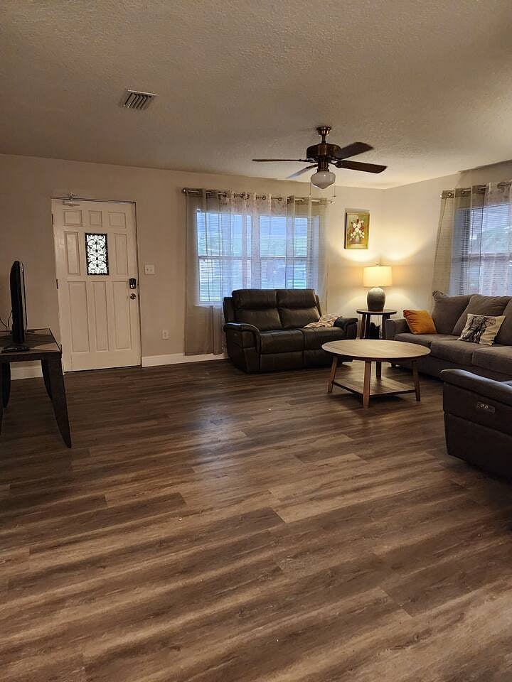 Furnished Finder property 878803_1 photo 10