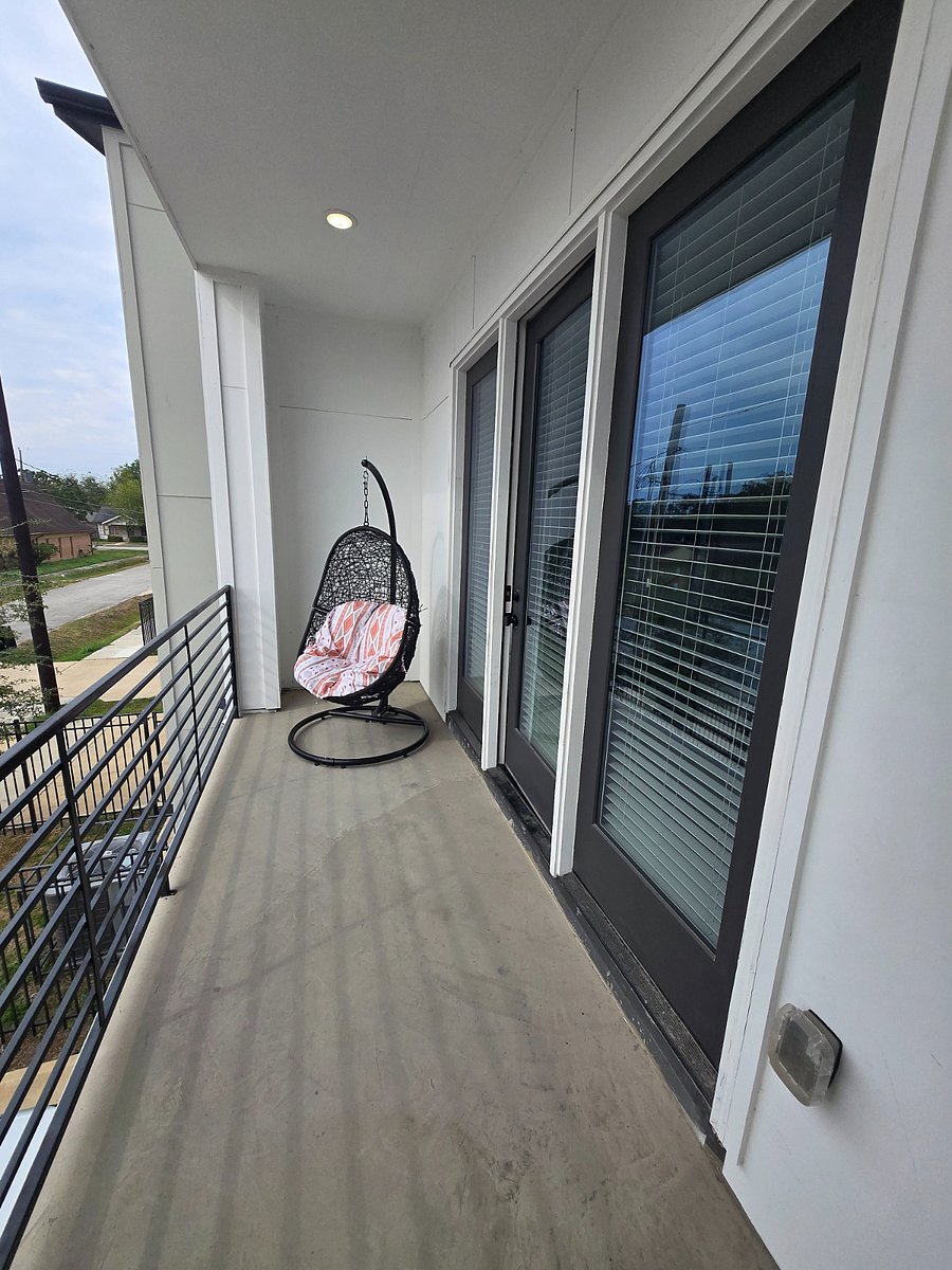 Furnished Finder property 878827_1 photo 11